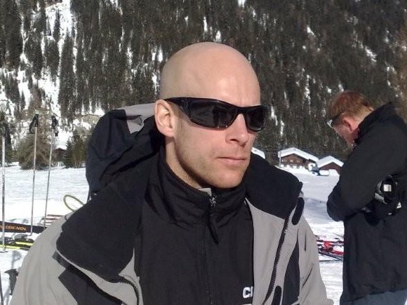 PeterLookingGood